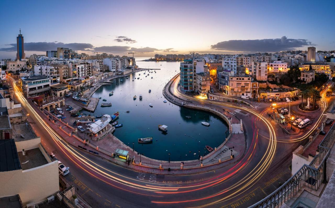 Deluxe Apartment With Valletta And Harbour Views Sliema Kültér fotó