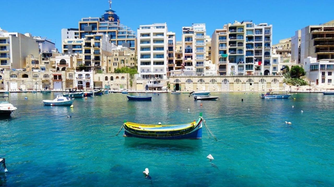 Deluxe Apartment With Valletta And Harbour Views Sliema Kültér fotó