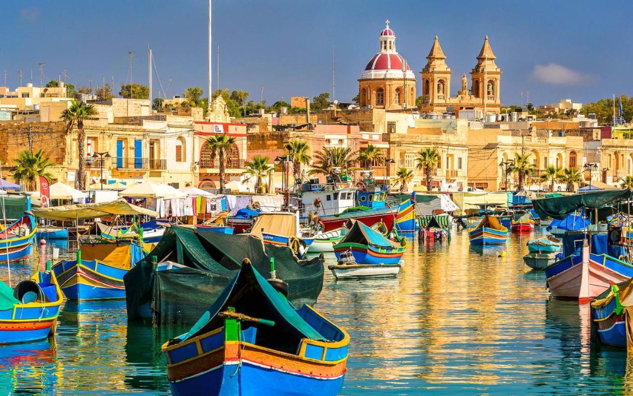 Deluxe Apartment With Valletta And Harbour Views Sliema Kültér fotó