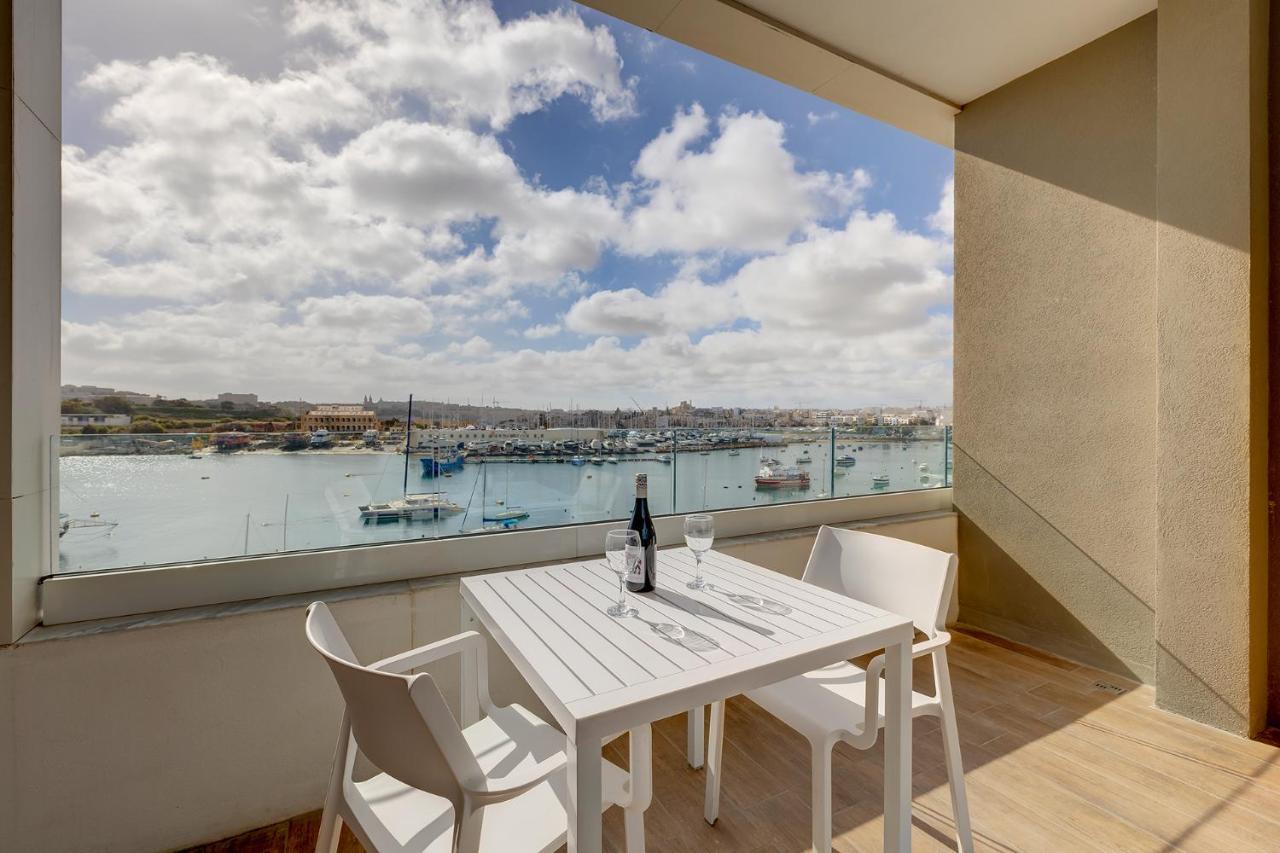 Deluxe Apartment With Valletta And Harbour Views Sliema Kültér fotó