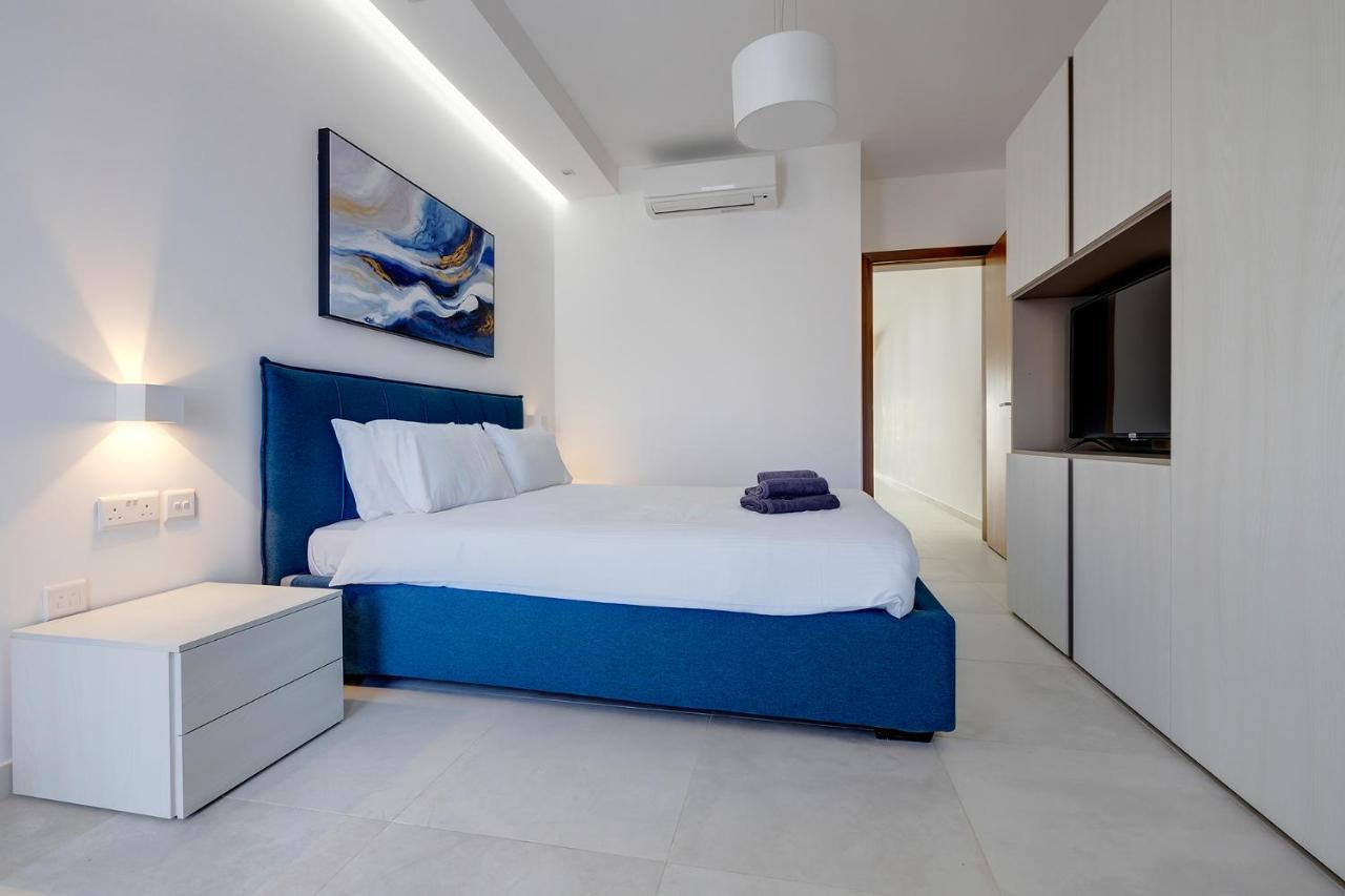Deluxe Apartment With Valletta And Harbour Views Sliema Kültér fotó